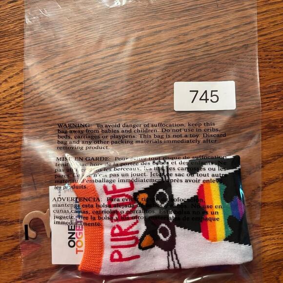 One together Low Cut Socks Womens shoe size 4-10 Cat Pride LGBTQIA - Picture 4 of 4
